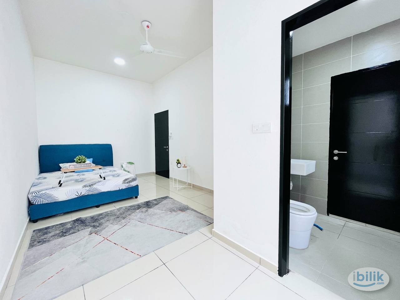 🌟 Bilik Sewa Bajet Taman Suriaman – Medium Room, Low Depo! 🌟 - Image 1