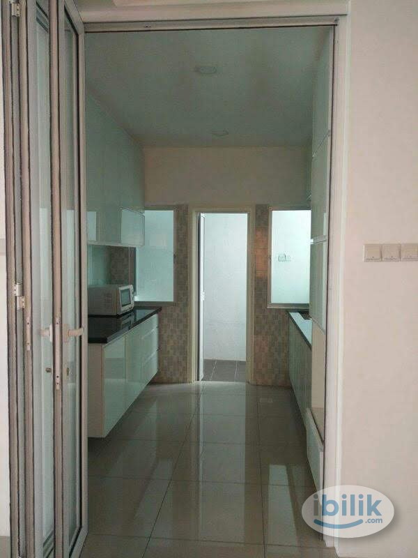 Female Private Room For Rent - Image 3