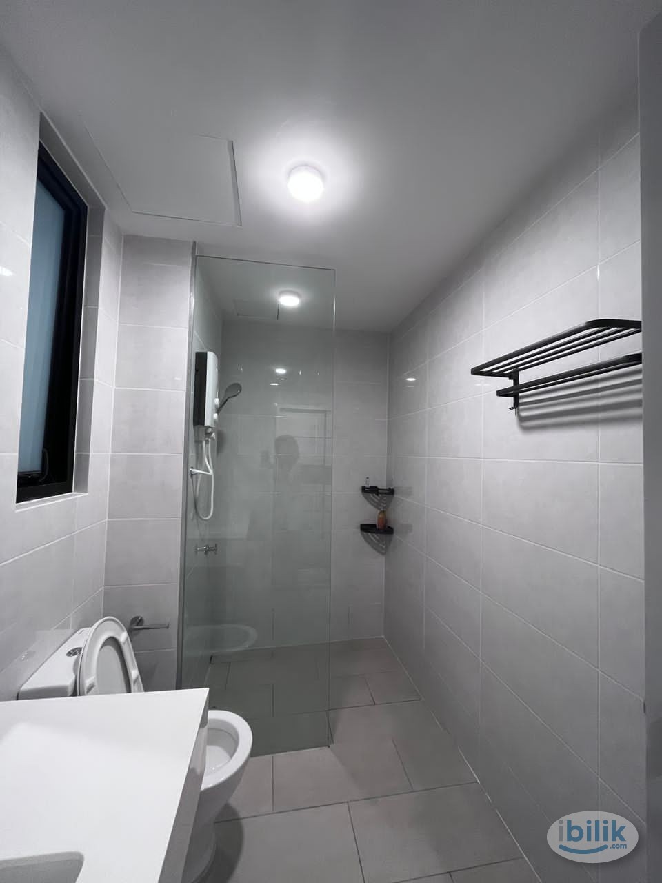 Master Room at Vertu Resort, Simpang Ampat - Image 3
