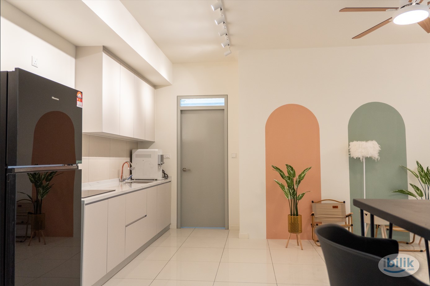 EMERALD 9  ROOM TO RENT 575 PER MONTH - Image 3