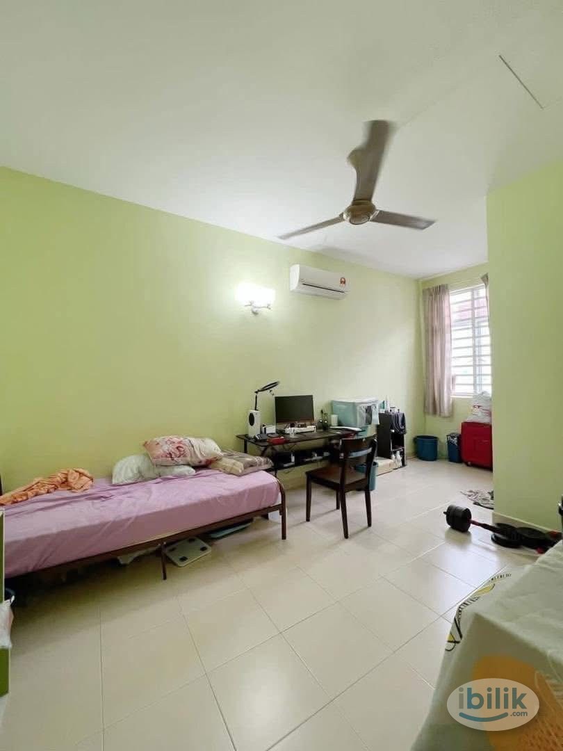 Landed middle room for rent @ Bayan lepas - Image 1