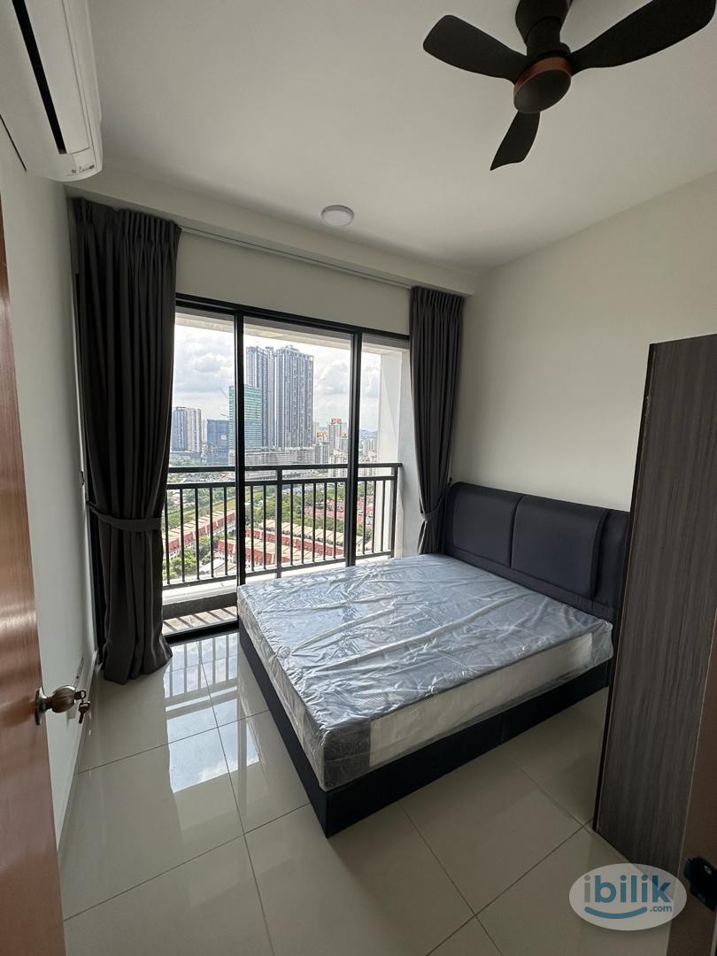 Middle Room at Citizen 2, Old Klang Road, Kuala Lumpur - Image 1