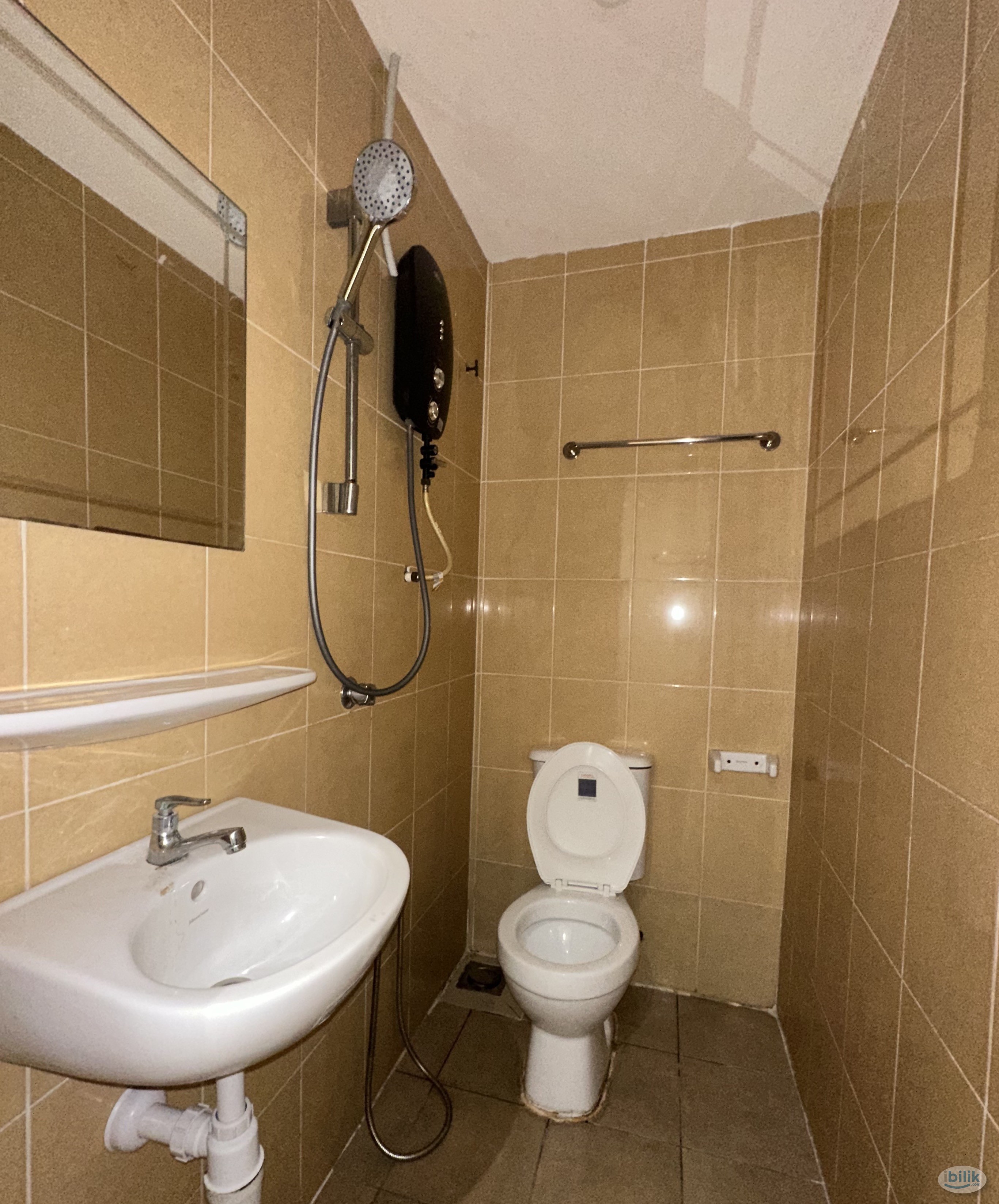 ‼️🤩 PRIVATE ROOM NEAR MRT TTDI  🤩‼️ MOVE IN IMMEDIATELY WITH ZERO DEPOSIT ‼️🚊 - Image 3