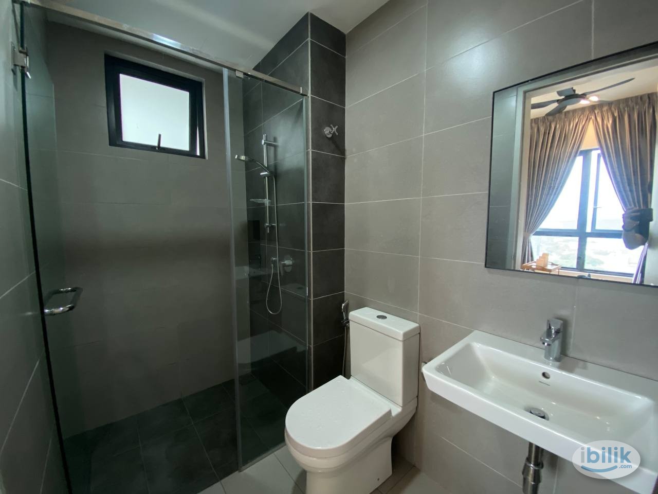 Middle Room at Sunway Belfield Condo, Kuala Lumpur - Image 2