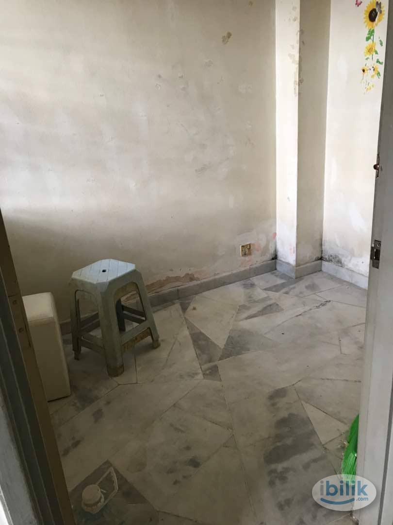Single Room at USJ 6, UEP Subang Jaya - Image 4