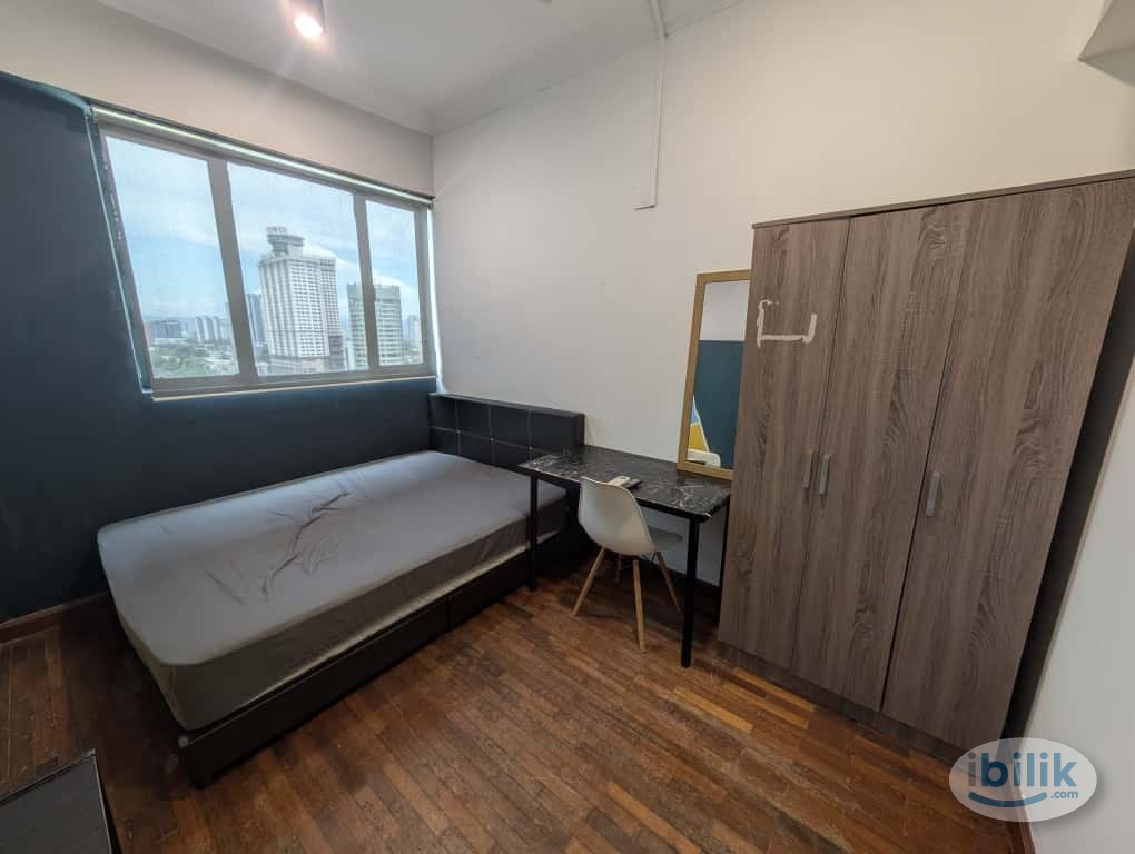 Female & Mix Unit Available Middle Room at Bistari Condominium, Putra - Image 2