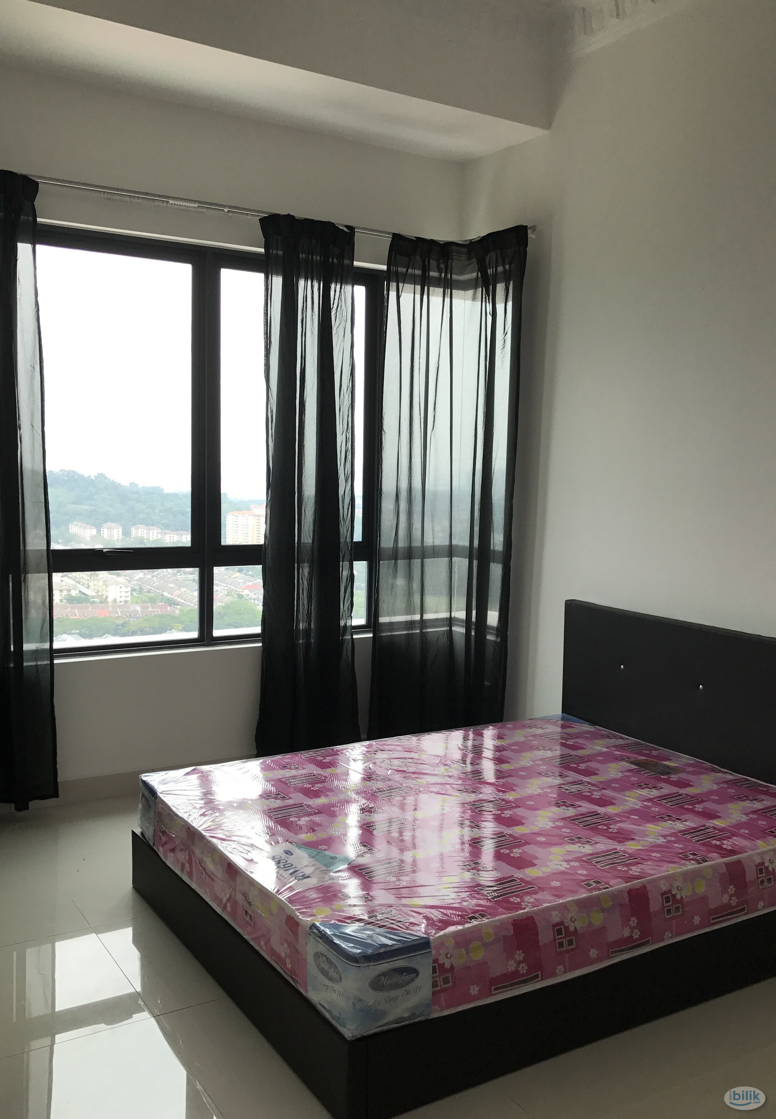 Fully Furnished Single Bedroom - Image 1