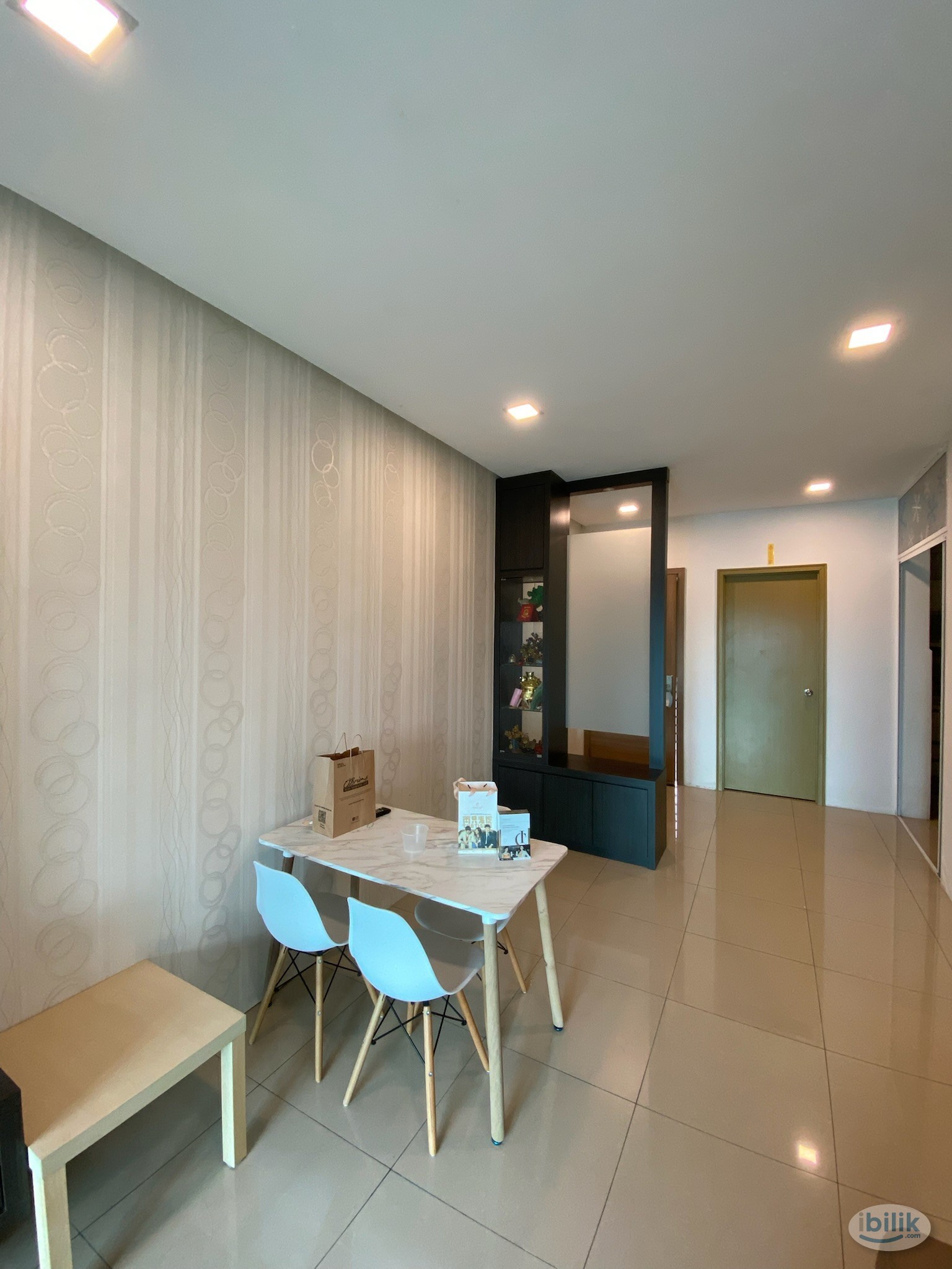 Female Perai Room @The Signature - Image 5