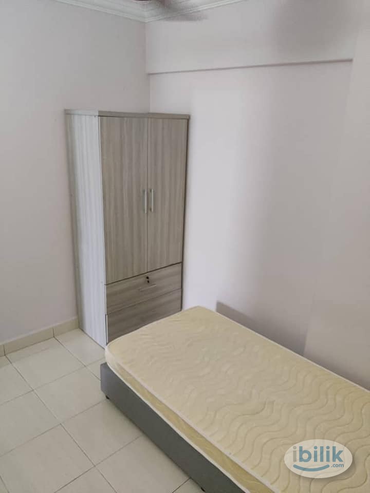 Fully Furnished Single Room at Serina Bay Georgetown, Penang - Image 3