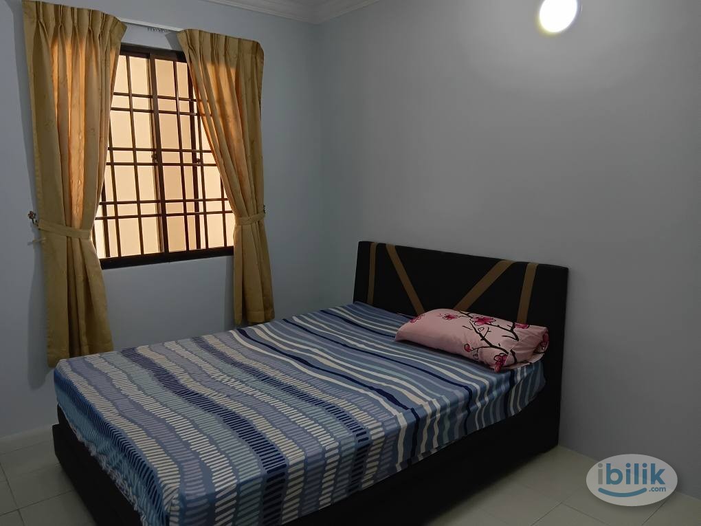 Fully Furnished Middle Room at Georgetown, Penang - Image 3