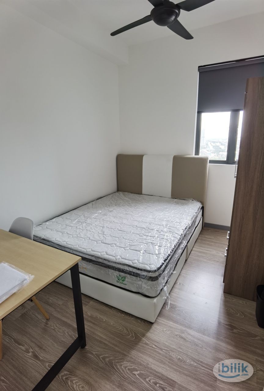 Middle Room at United Point Residence, Kepong - Image 4