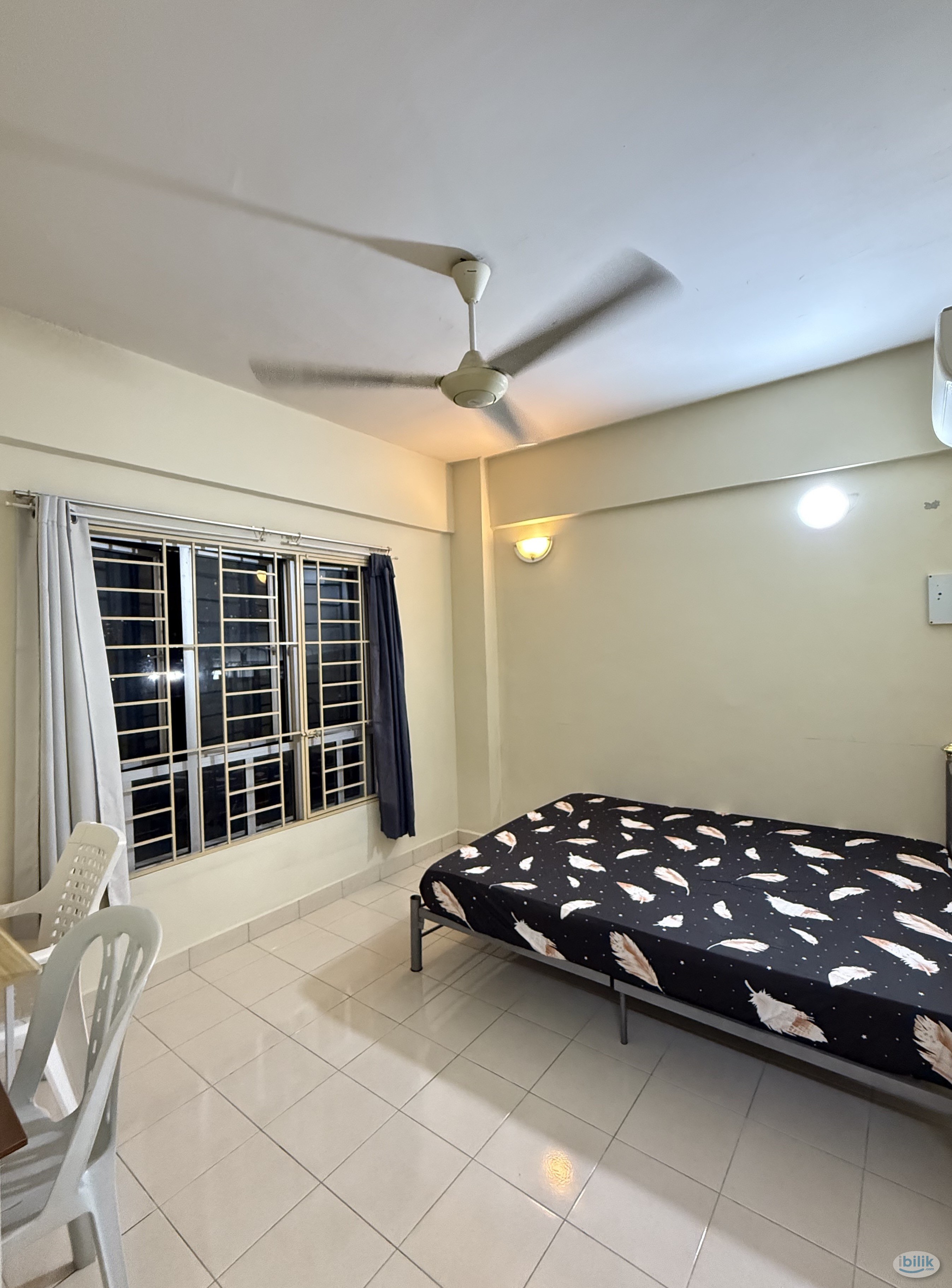 Master Room at Casa Damansara 1, Petaling Jaya - Image 2