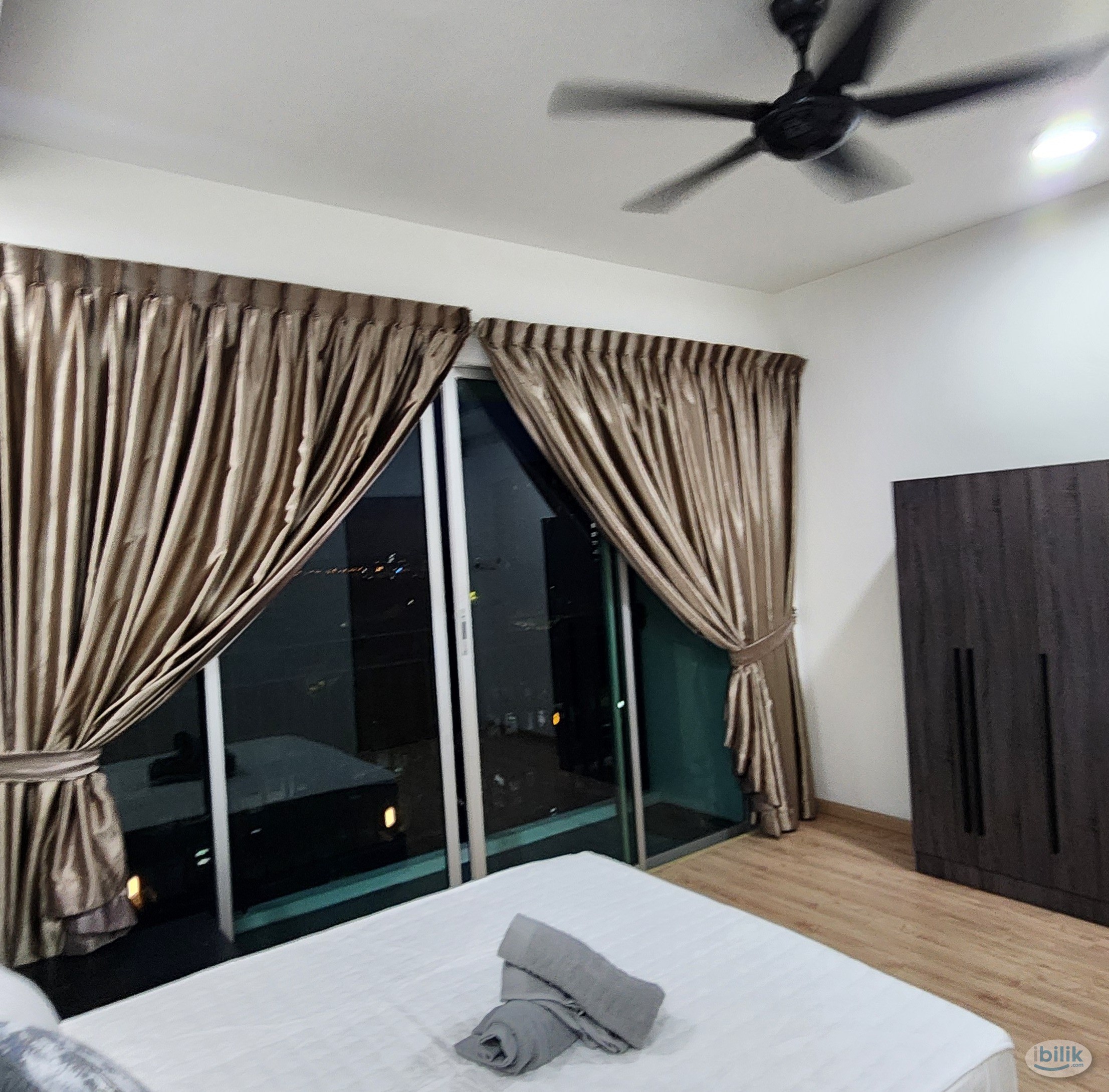 Balcony Room | Direct Owner | Perempuan | CIQ | JB Town | Larkin | BBU | - Image 3