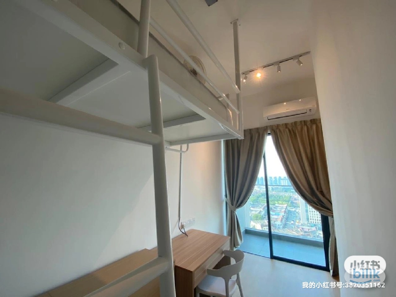 Middle Room at The Grand Subang SS15, Subang Jaya - Image 1