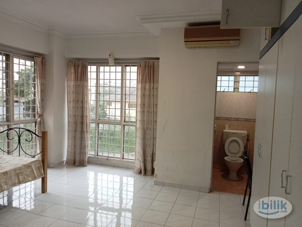 Master Room at Vista Saujana, Kepong - Image 3