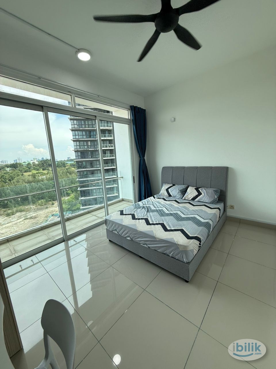 Tropez residence / Danga Bay JB / RM850 / room for rent / Attach balcony / Low deposit - Image 1