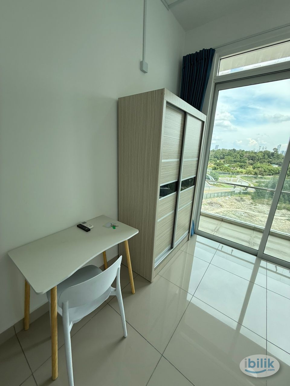 Tropez residence / Danga Bay JB / RM850 / room for rent / Attach balcony / Low deposit - Image 3