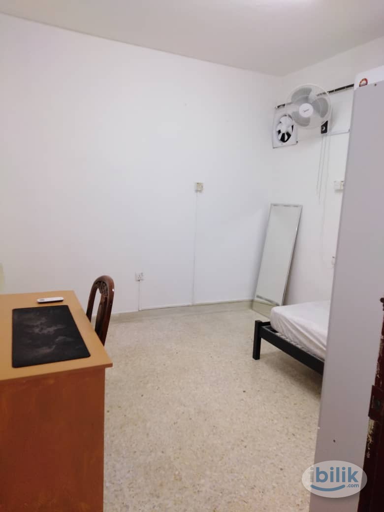 Single Room at Permas Jaya, Johor Bahru - Image 1