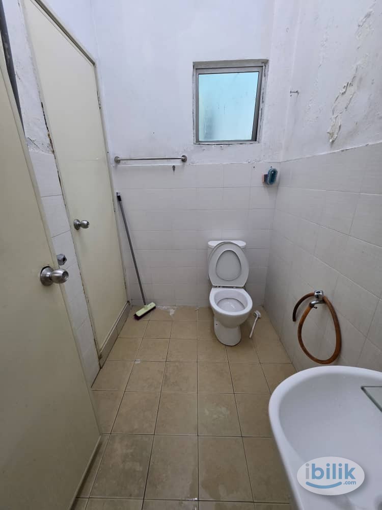 💥BILIK MURAH💥SETIA UTAMA SPACIOUS MIDDLE ROOM FOR RENT ✨✨NEAR TO SETIA CITY MALL ,SUNSURIA FORUM,TOP GLOVE🎏🎏 - Image 2