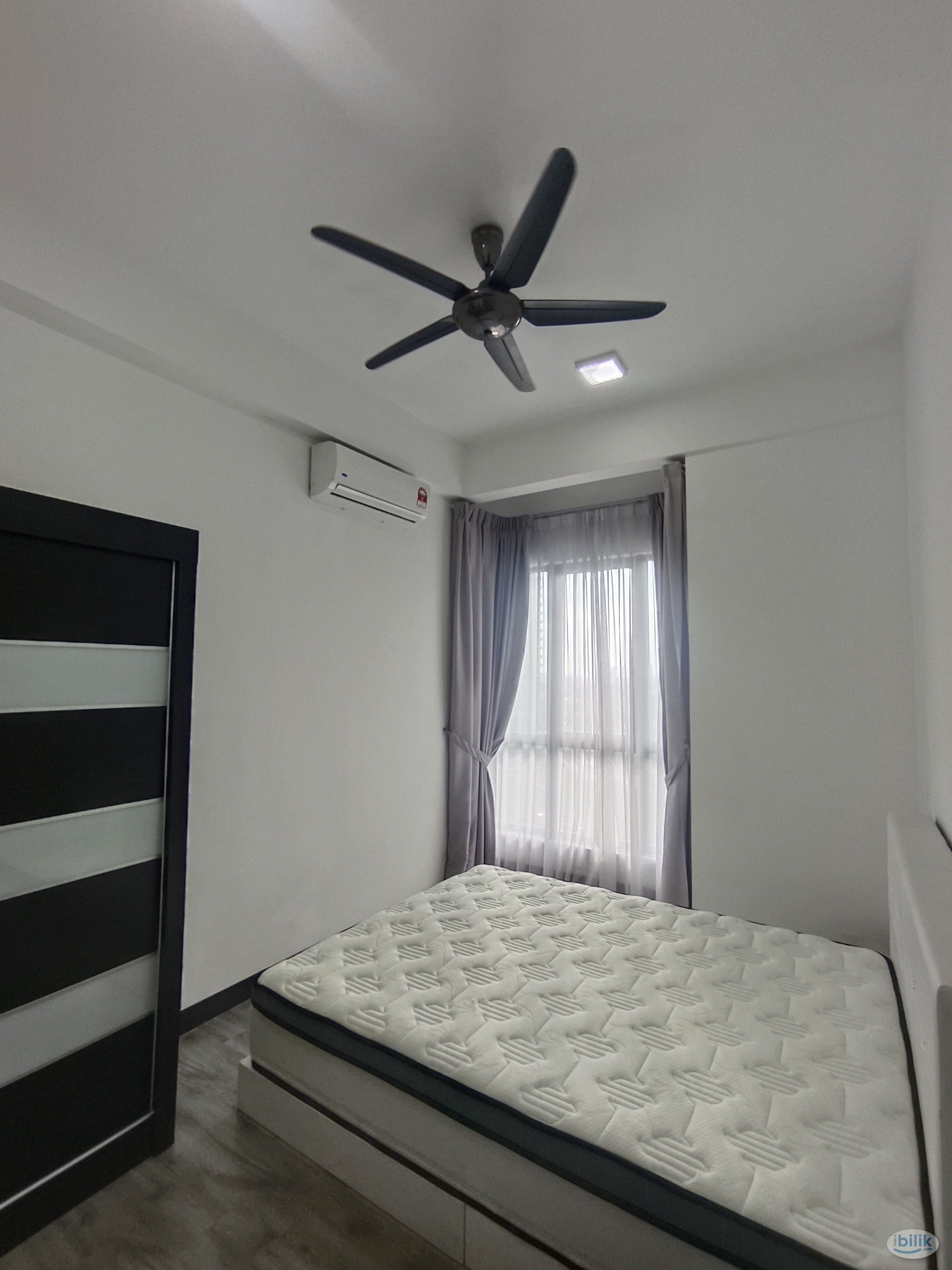 Middle Room at D'Sands Residence, Old Klang Road - Image 1