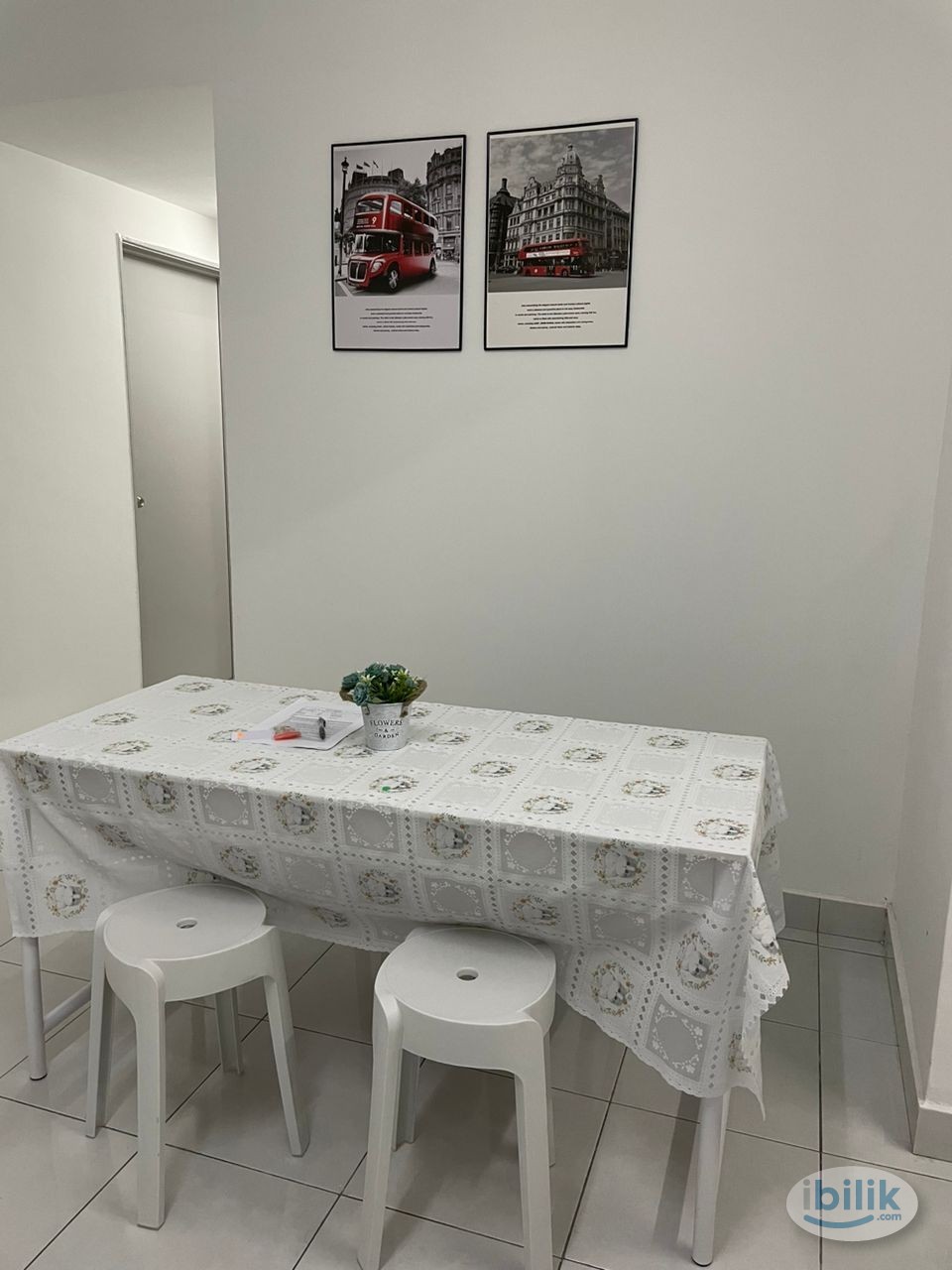 Female Room For Rent (Single) - Image 2