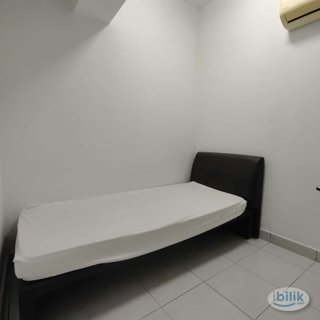 Female Room For Rent (Single) - Image 4
