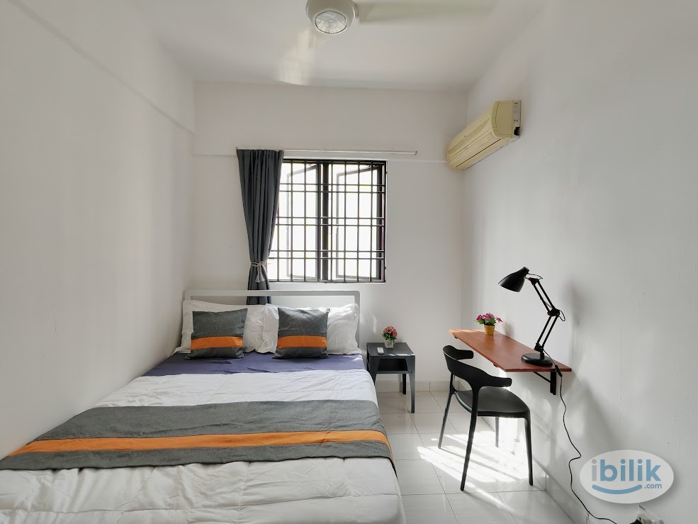 Master Room at Serdang Skyvillas, Seri Kembangan - Image 1