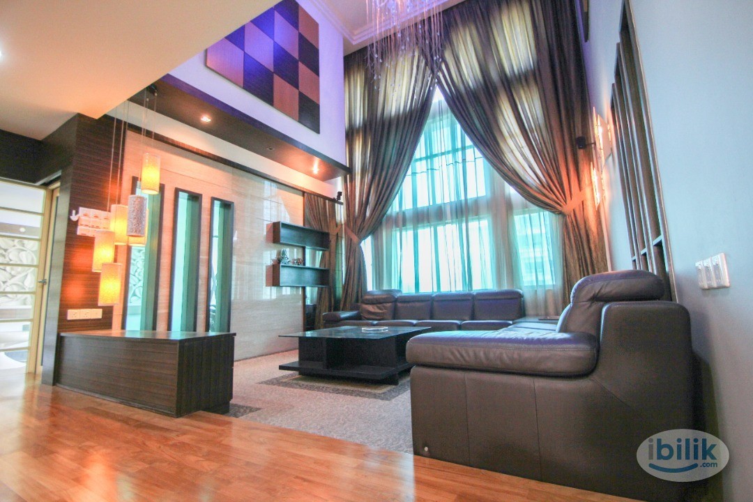 Master room at East Lake Residence, Seri Kembangan, MRT 2 Serdang Raya Utara SelatanSouth City Plaza, Serdang KTM, The M - Image 4