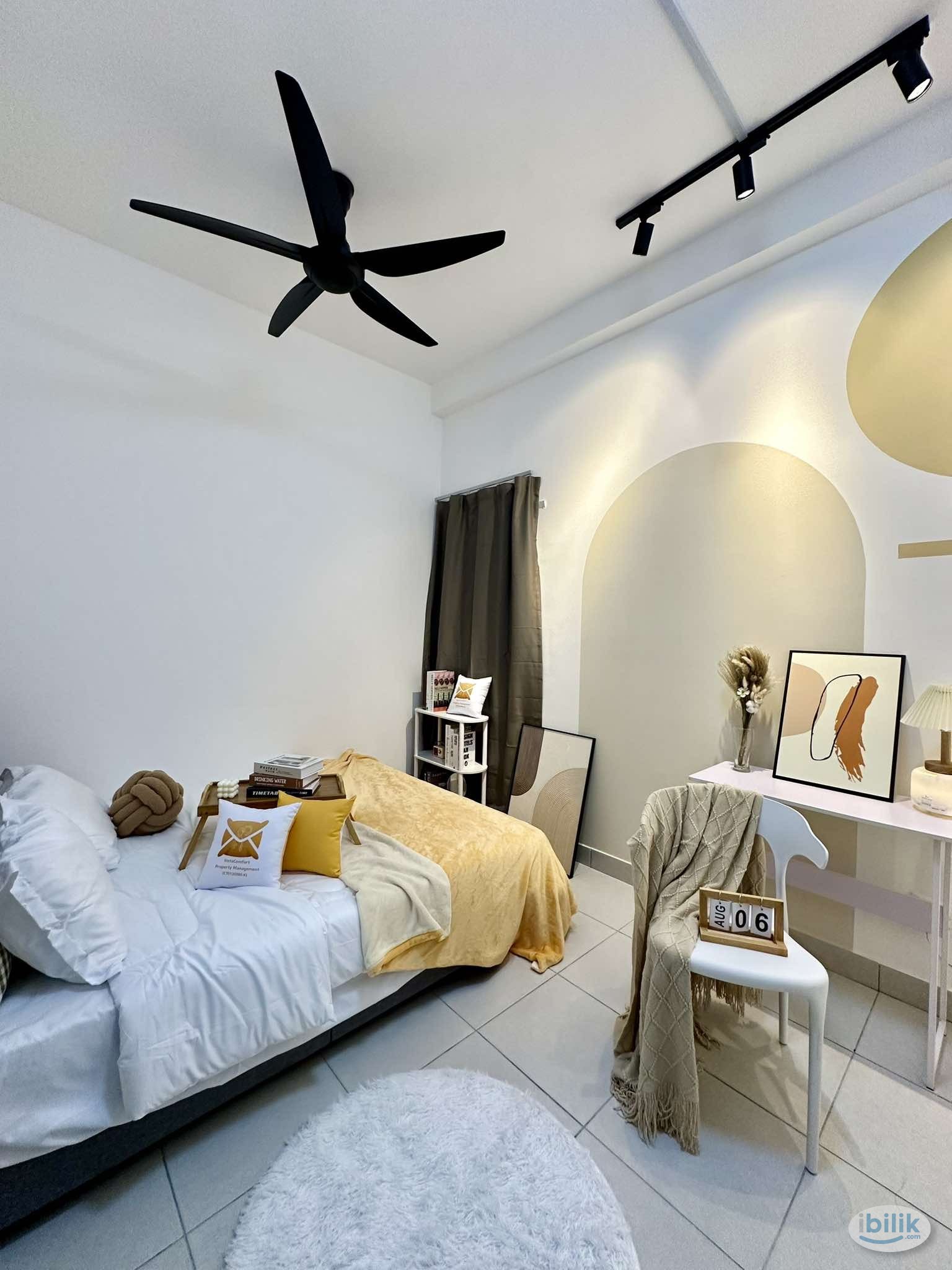 Middle Room at Netizen Residence, Bandar Tun Hussein Onn - Image 1