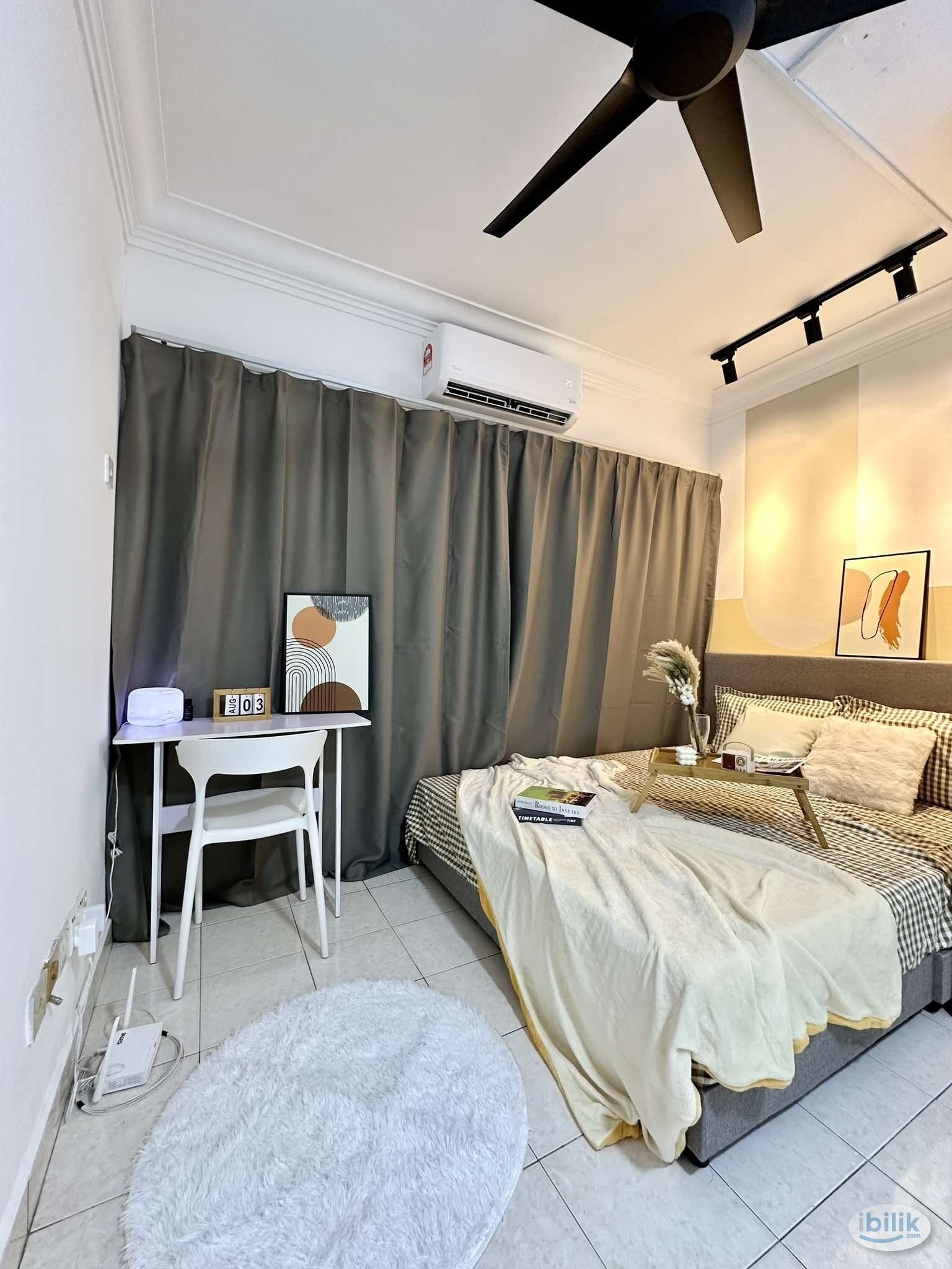 Balcony Room at Palm Spring, Kota Damansara - Image 1