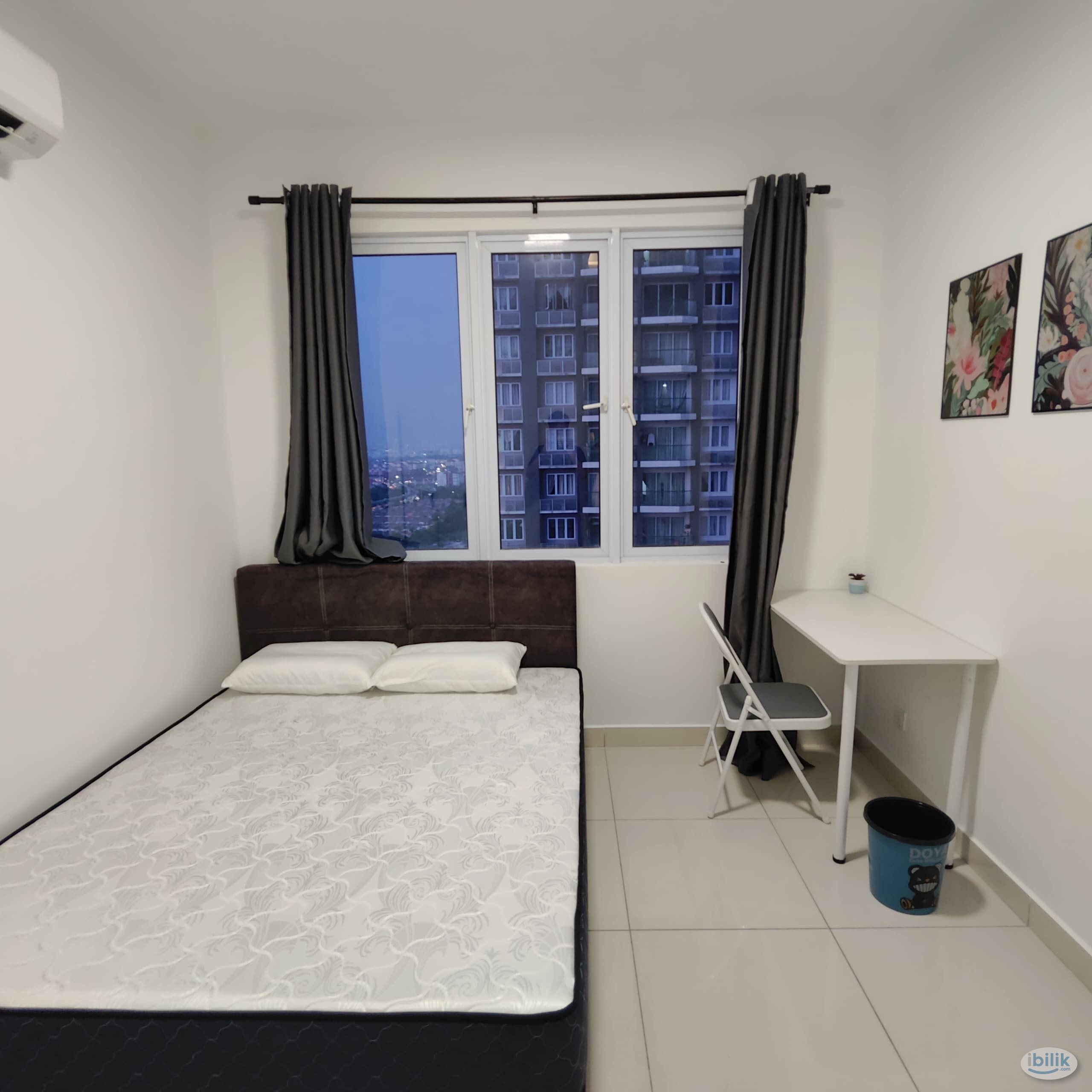 Middle Room at Aurora Residence, Puchong - Image 1