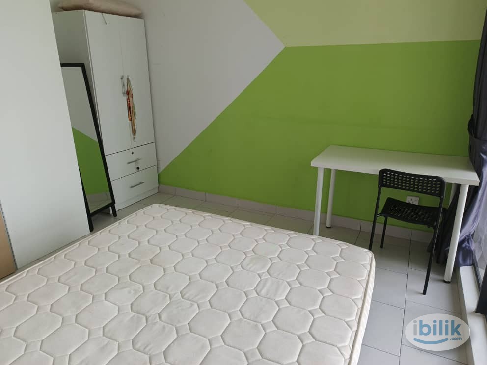 Female Unit Partition Room Astetica Residence  Seri Kembangan - Image 1