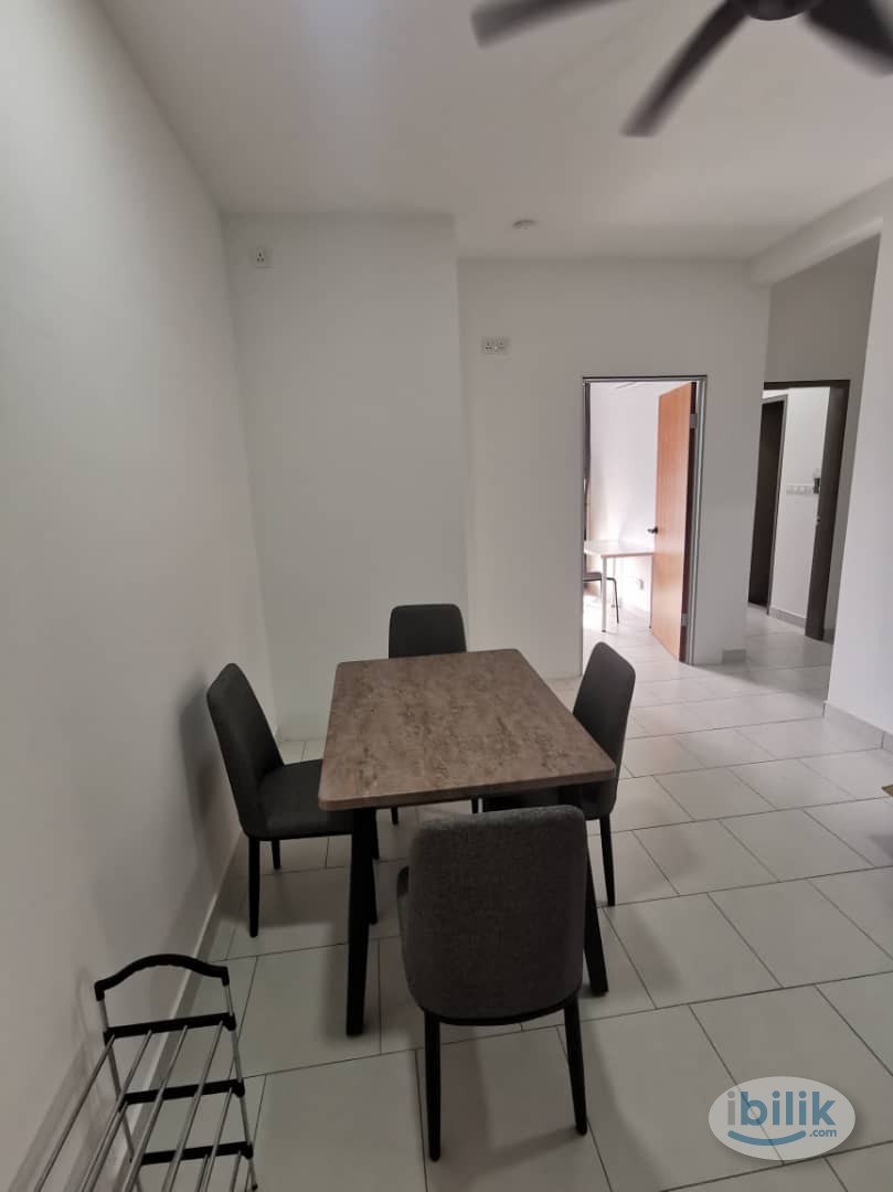 Female Unit Partition Room Astetica Residence  Seri Kembangan - Image 2