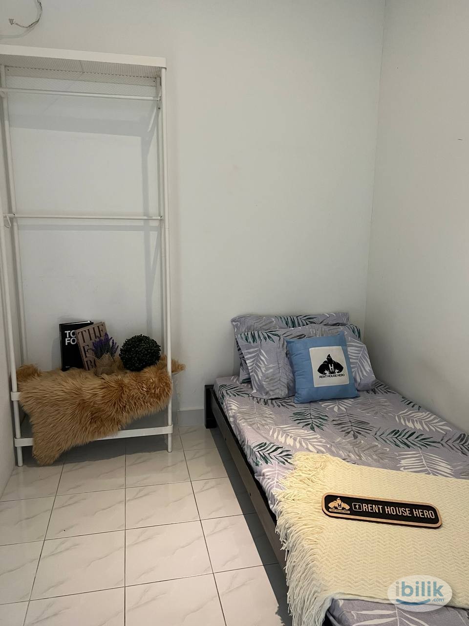 Female Single Room Near Sri Petaling, Kuala Lumpur - Image 1