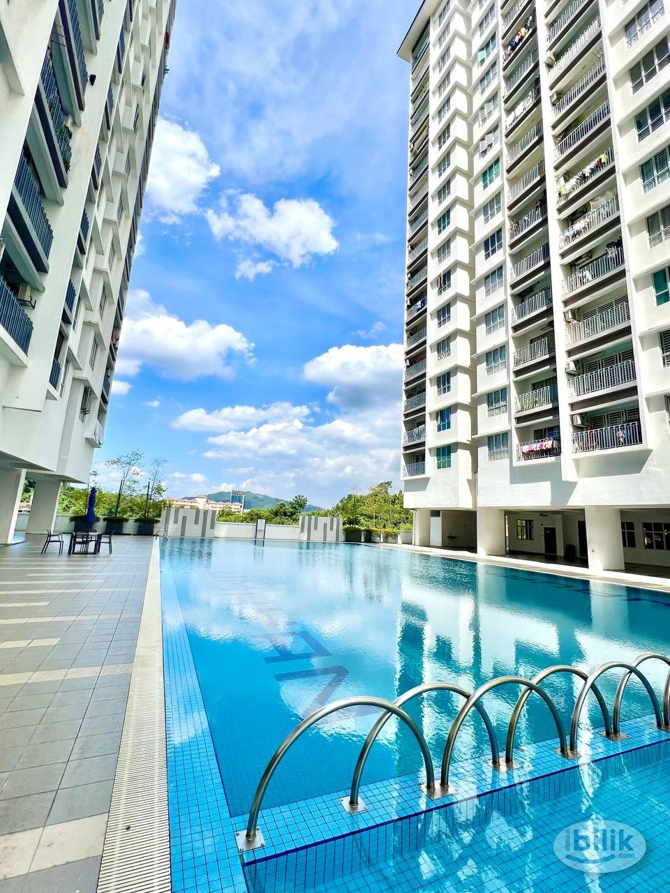 Female Middle Room unit Near Bukit Jalil, Kuala Lumpur - Image 4