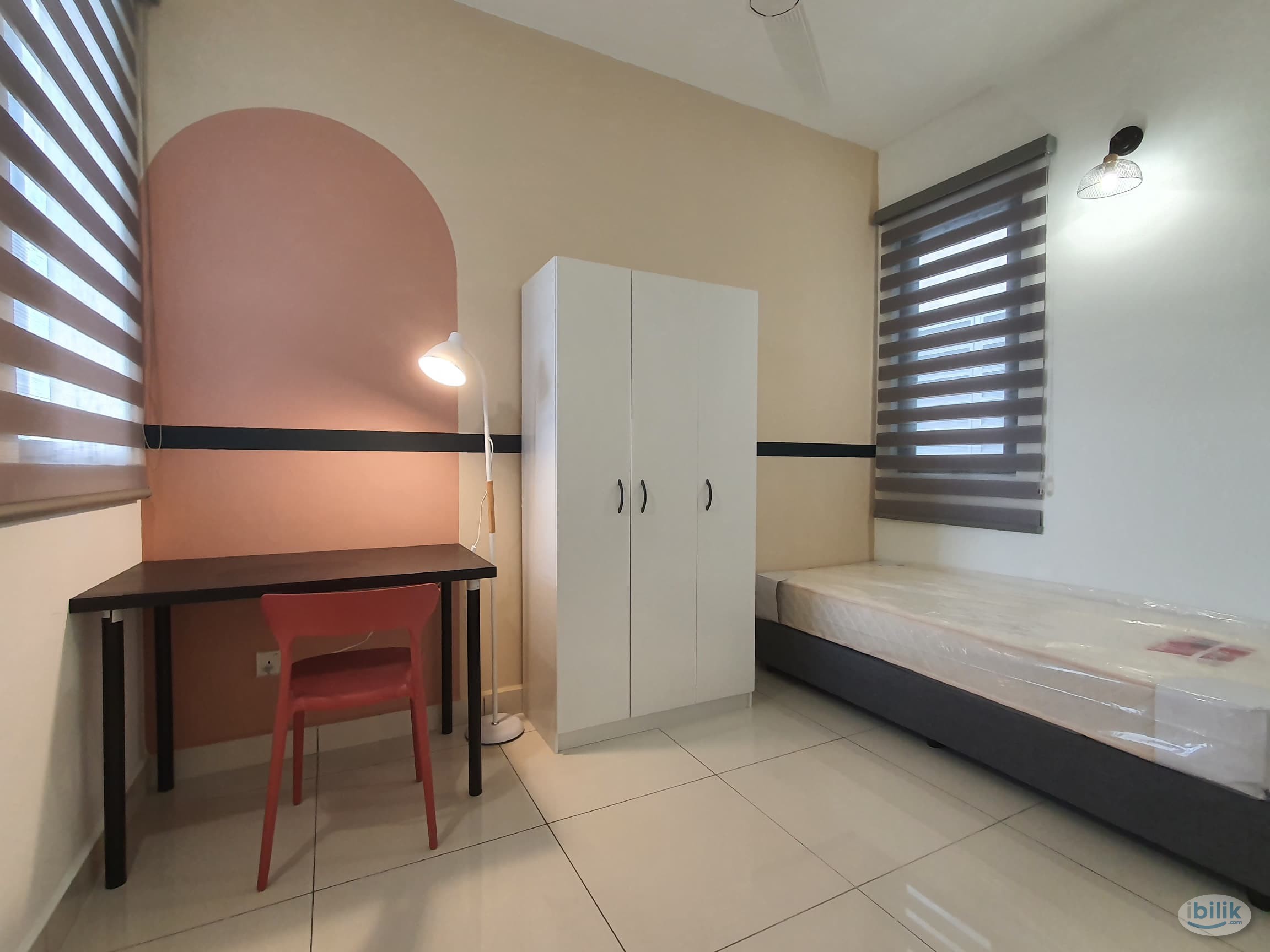 Middle Room at Sfera Residence, Puchong - Image 3