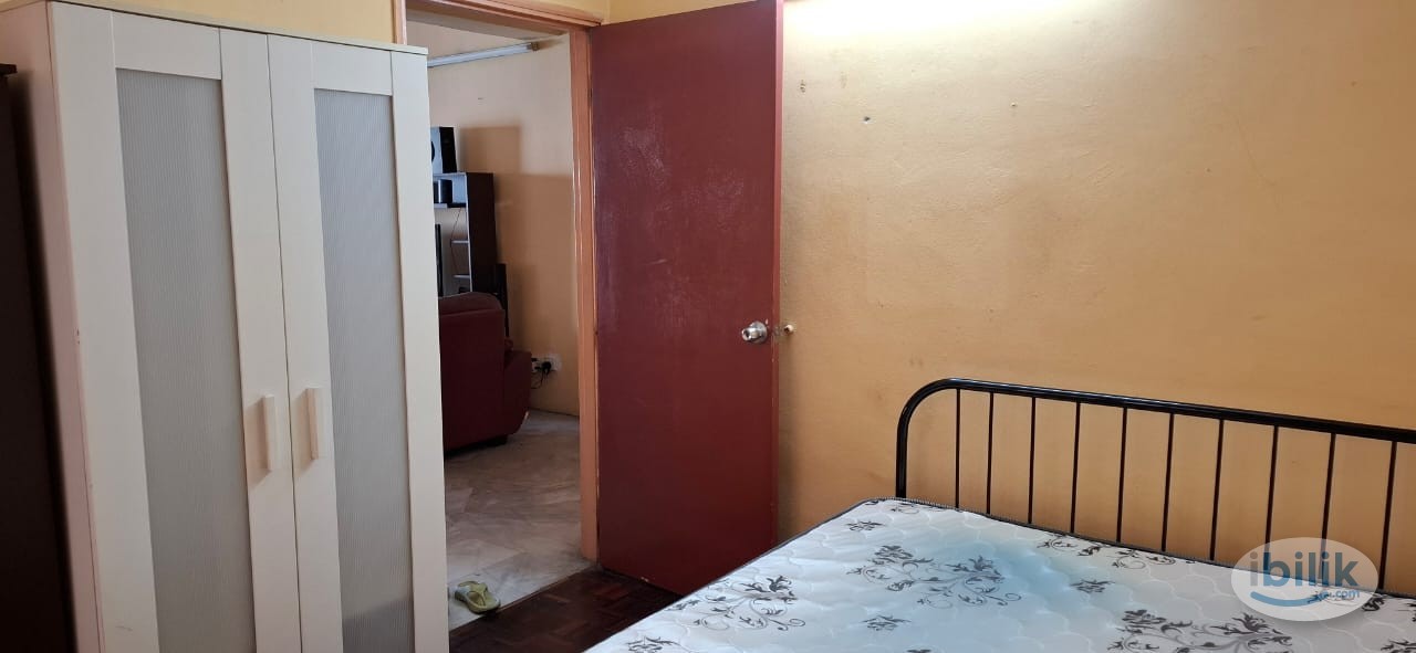 MIDDLE ROOM for MALE/FEMALE Professional Working Adult, MENARA BAKTI, SEC 14 PJ - Image 2