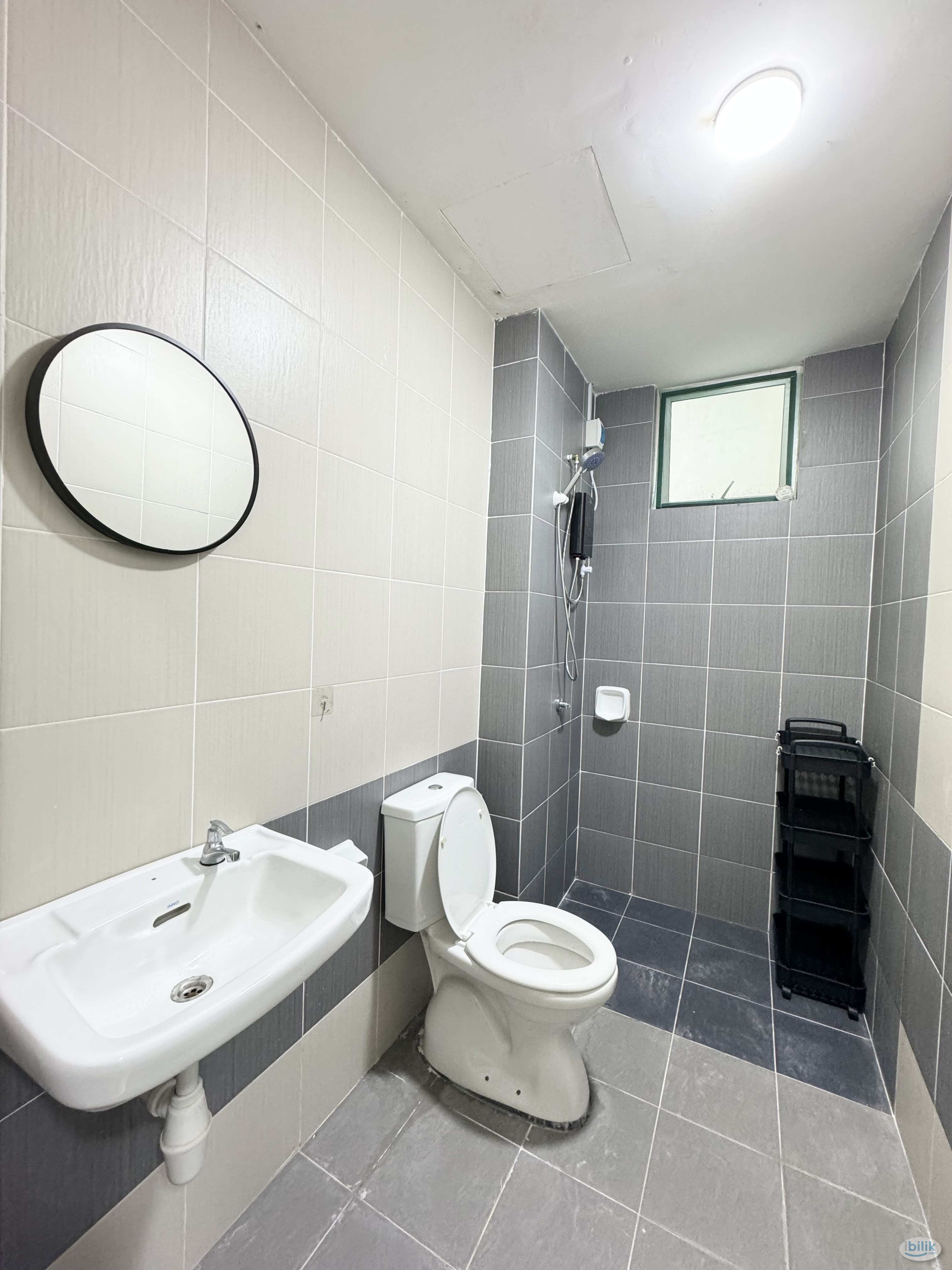 Single Room at Sungai Ara, Penang - Image 3