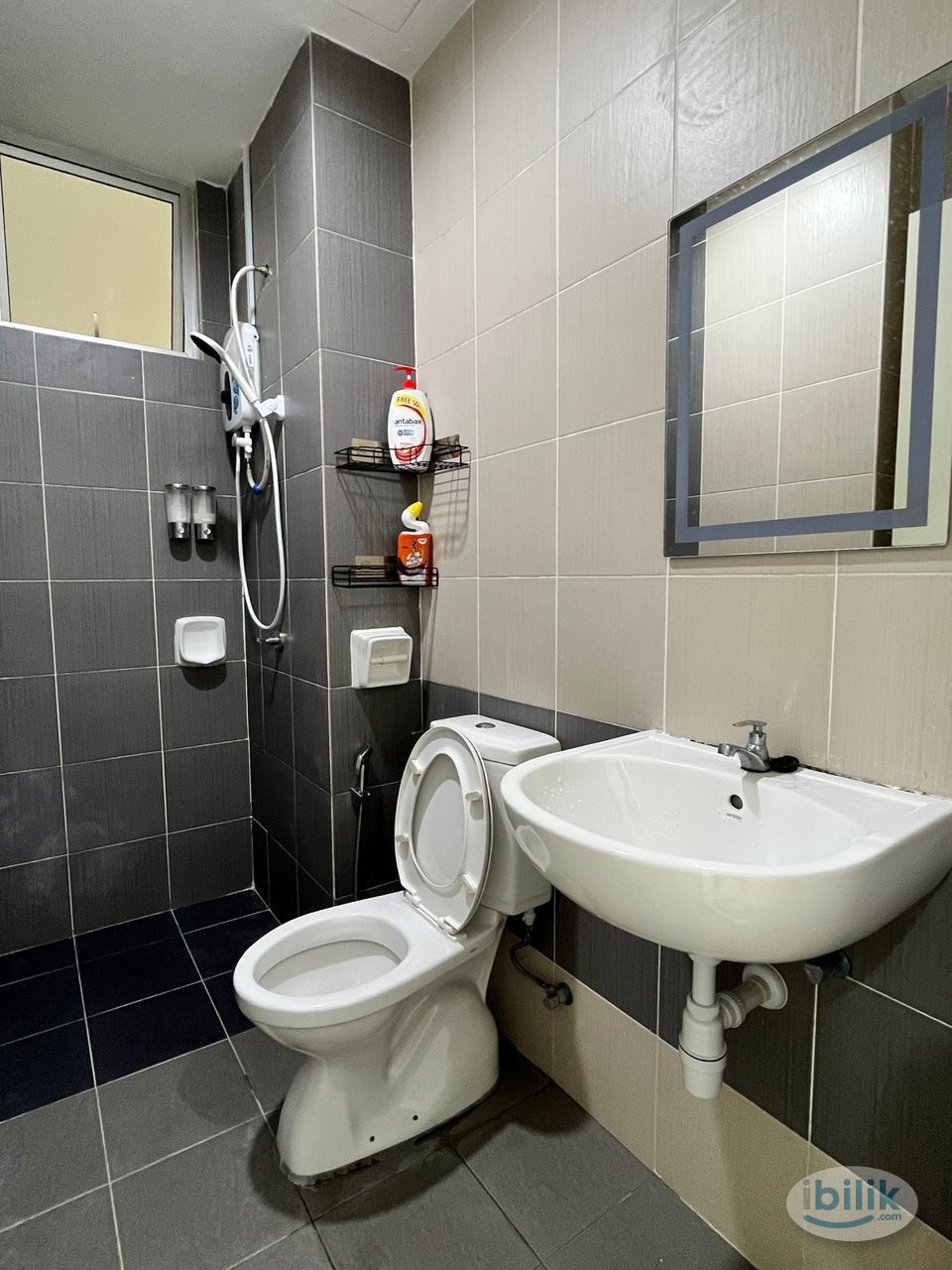 Middle Room at Sungai Ara, Penang - Image 3