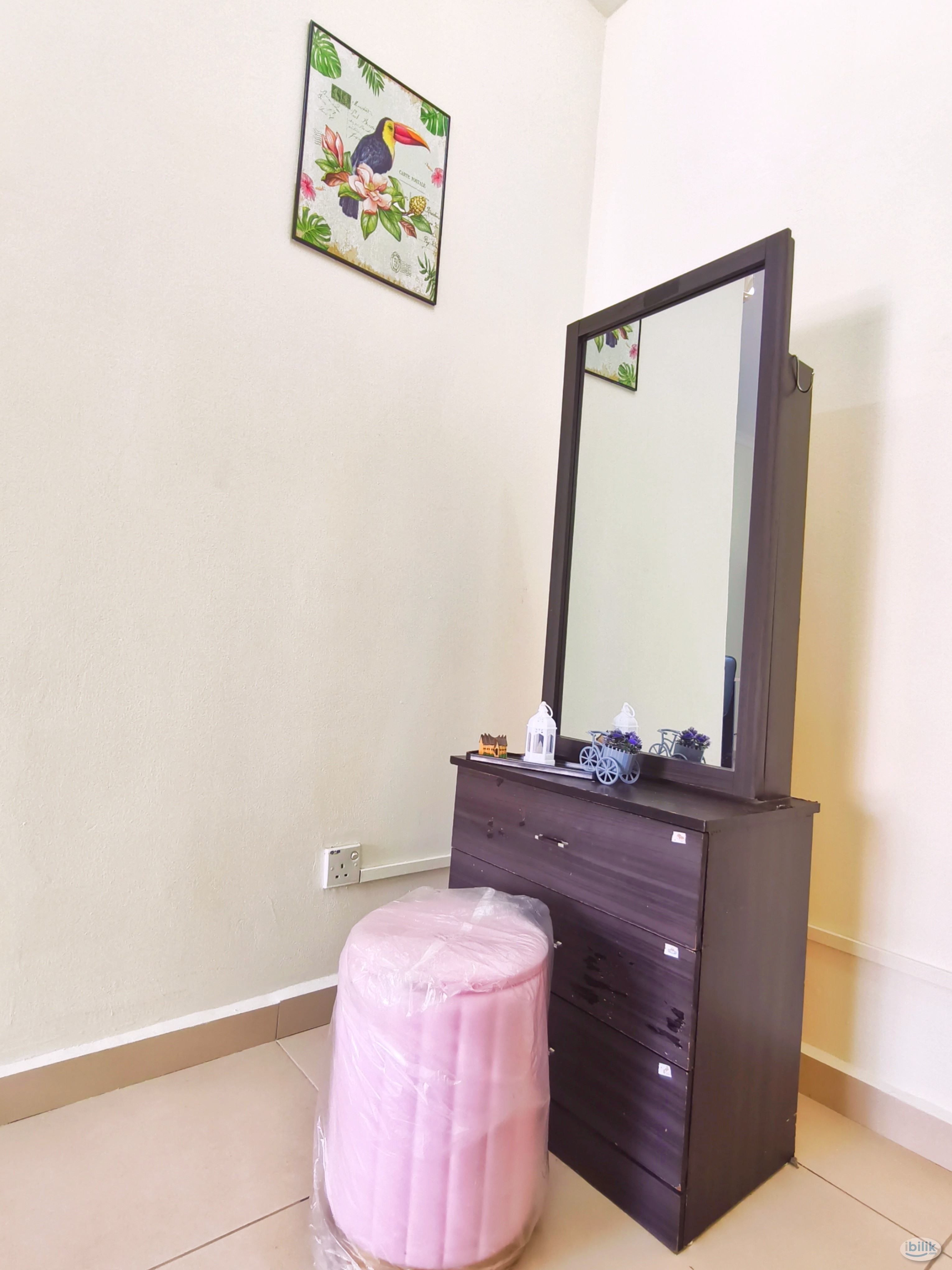 🌇 Master Room w/ Private Balcony – Vista Komanwel C, Bukit Jalil 💥 Fully Furnished | RM990/month | Move-in Ready! 💥 - Image 2