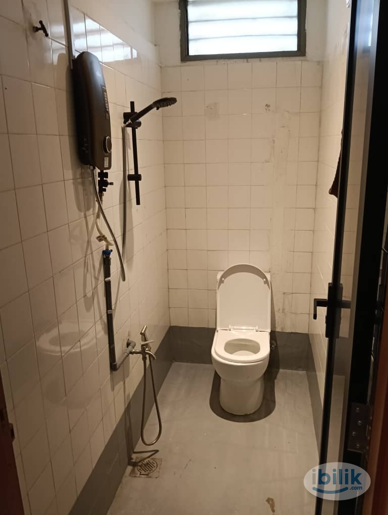 💥💥💥💥Zero Deposit💥💥Single Room at Pusat Perdagangan Subang Permai, Subang - Image 4