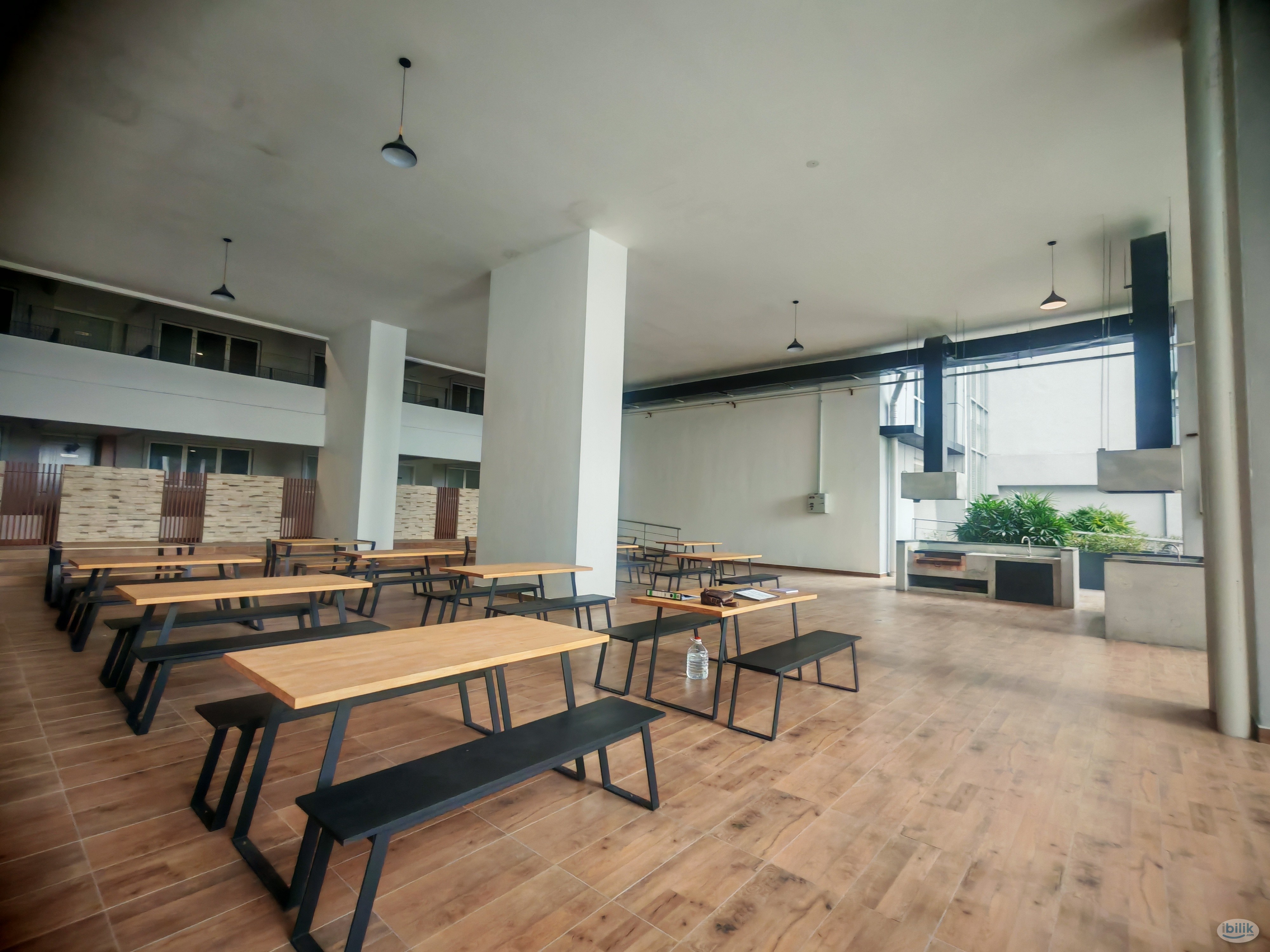 Middle Room at Nadayu 801 @ Subang Murni, Shah Alam - Image 1