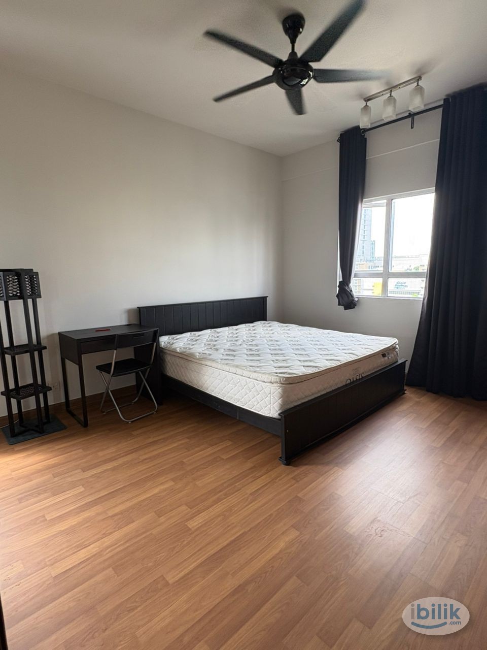 Female Master Room at Suria Jelatek Residence, Ampang Hilir - Image 2