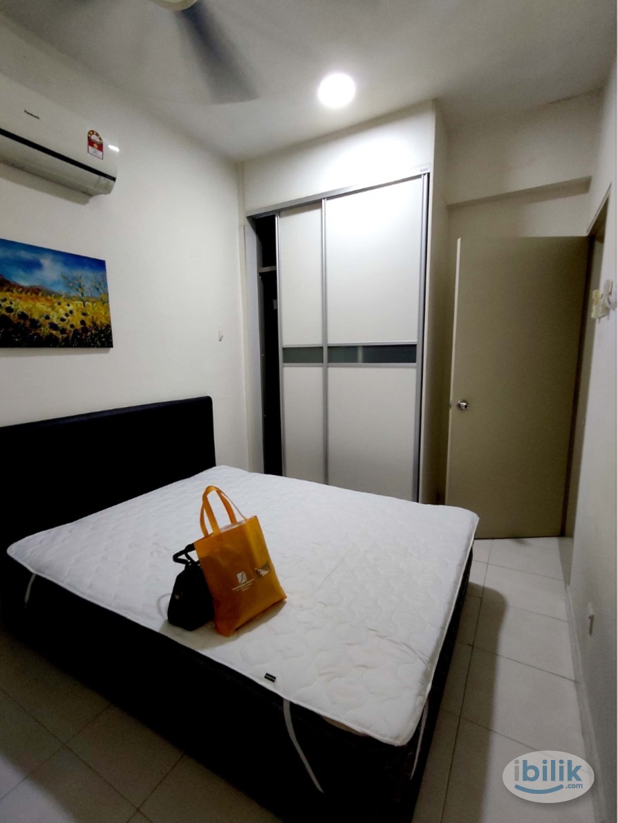 Middle Room at Setiawalk, Pusat Bandar Puchong - Image 2