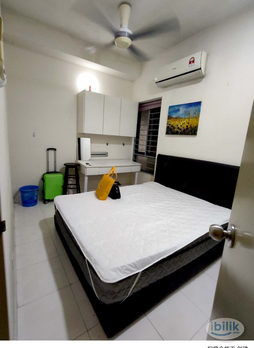 Middle Room at Setiawalk, Pusat Bandar Puchong - Image 1