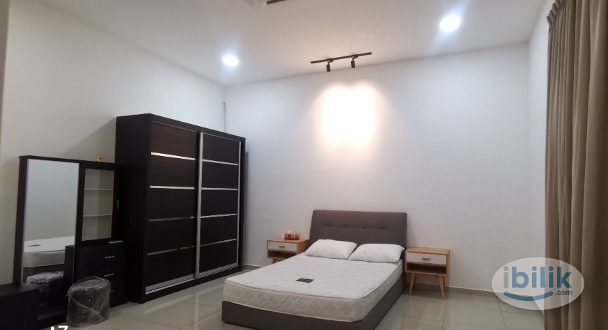 Female Master Room Fully Furniture Near Seremban 2, Seremban - Image 1