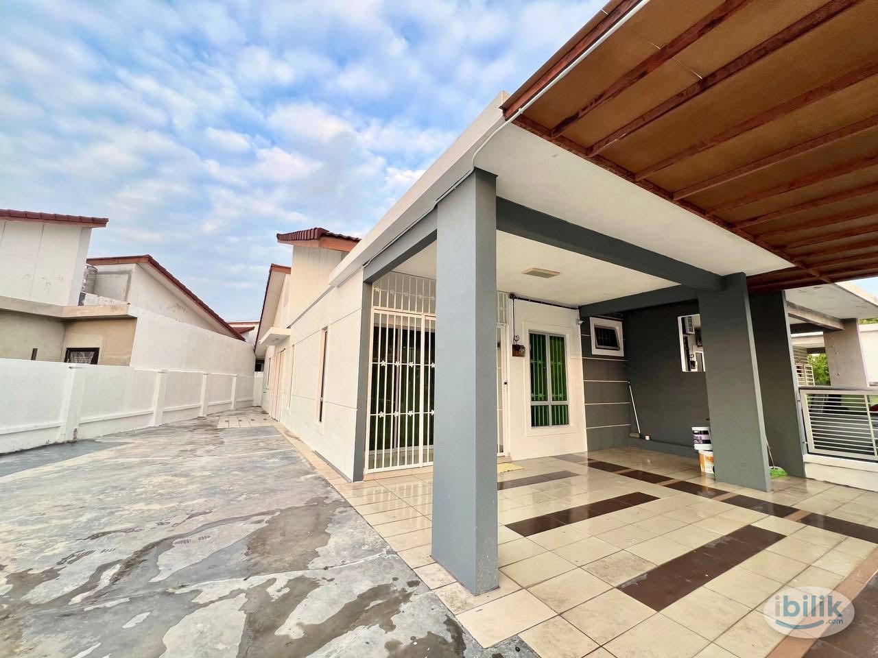 Female Master Room Fully Furniture Near Sendayan, Seremban - Image 5