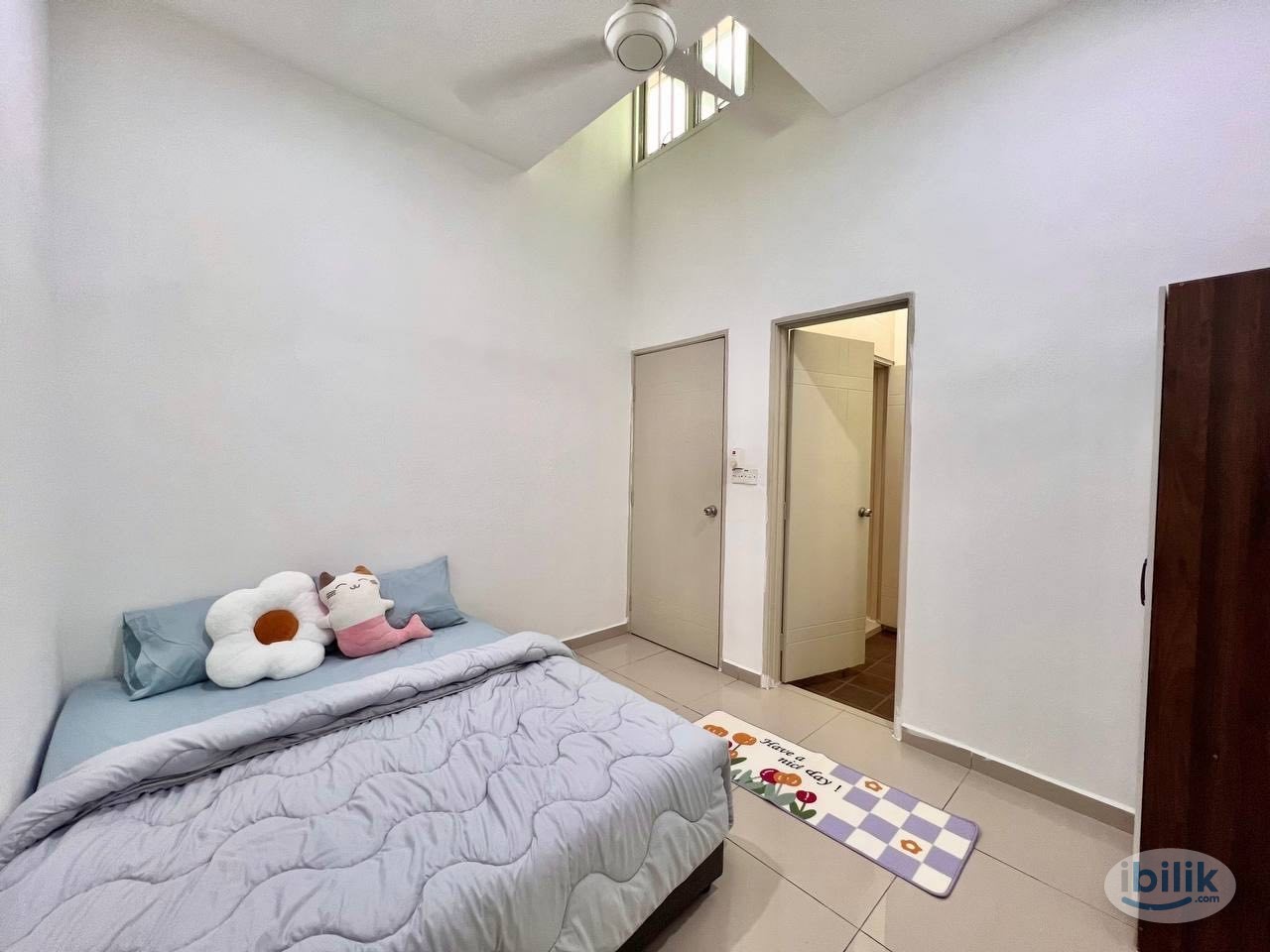 Female Middle Room Fully Furniture Near Sendayan, Seremban - Image 1