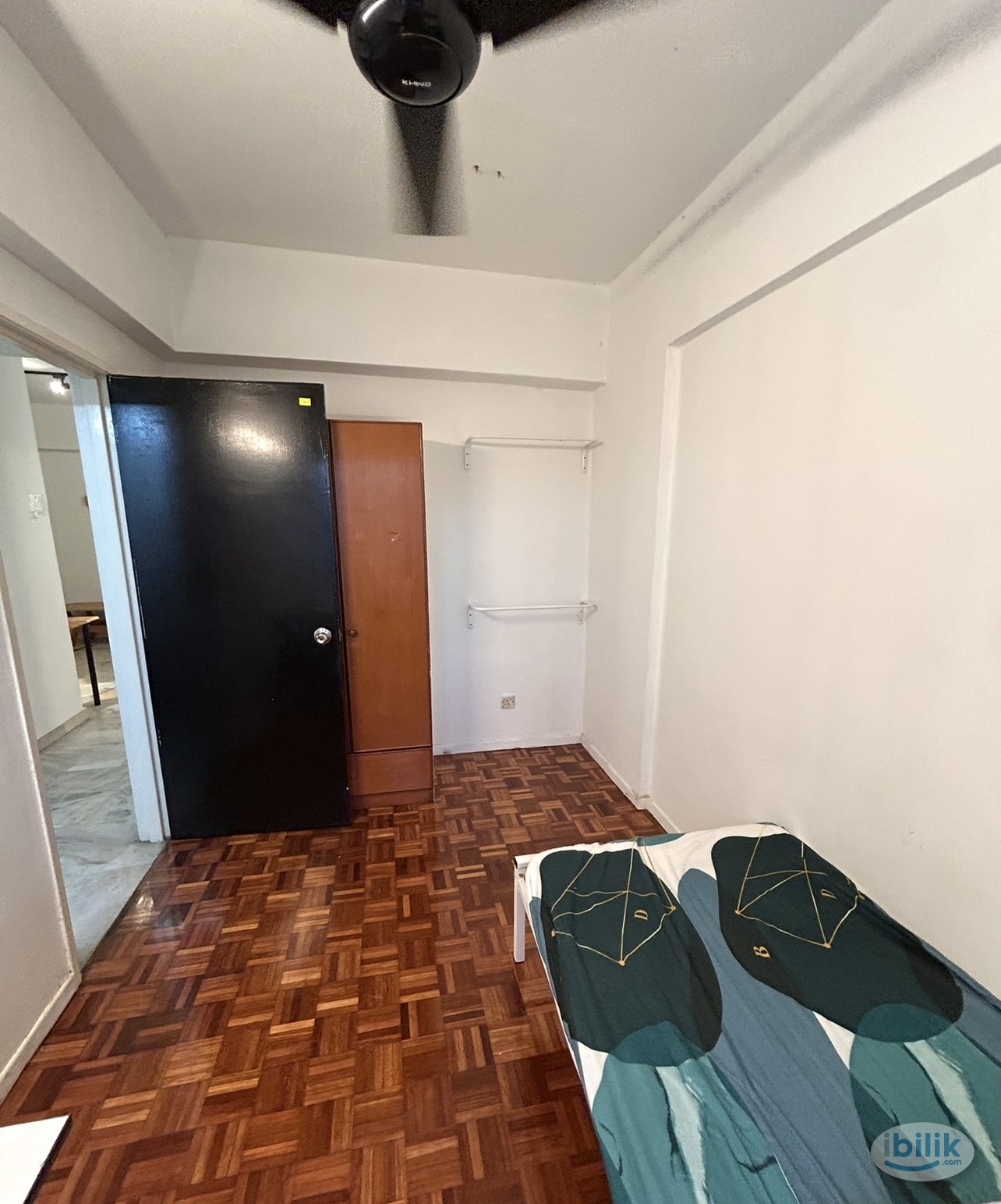 Mix single room for rent - Image 3
