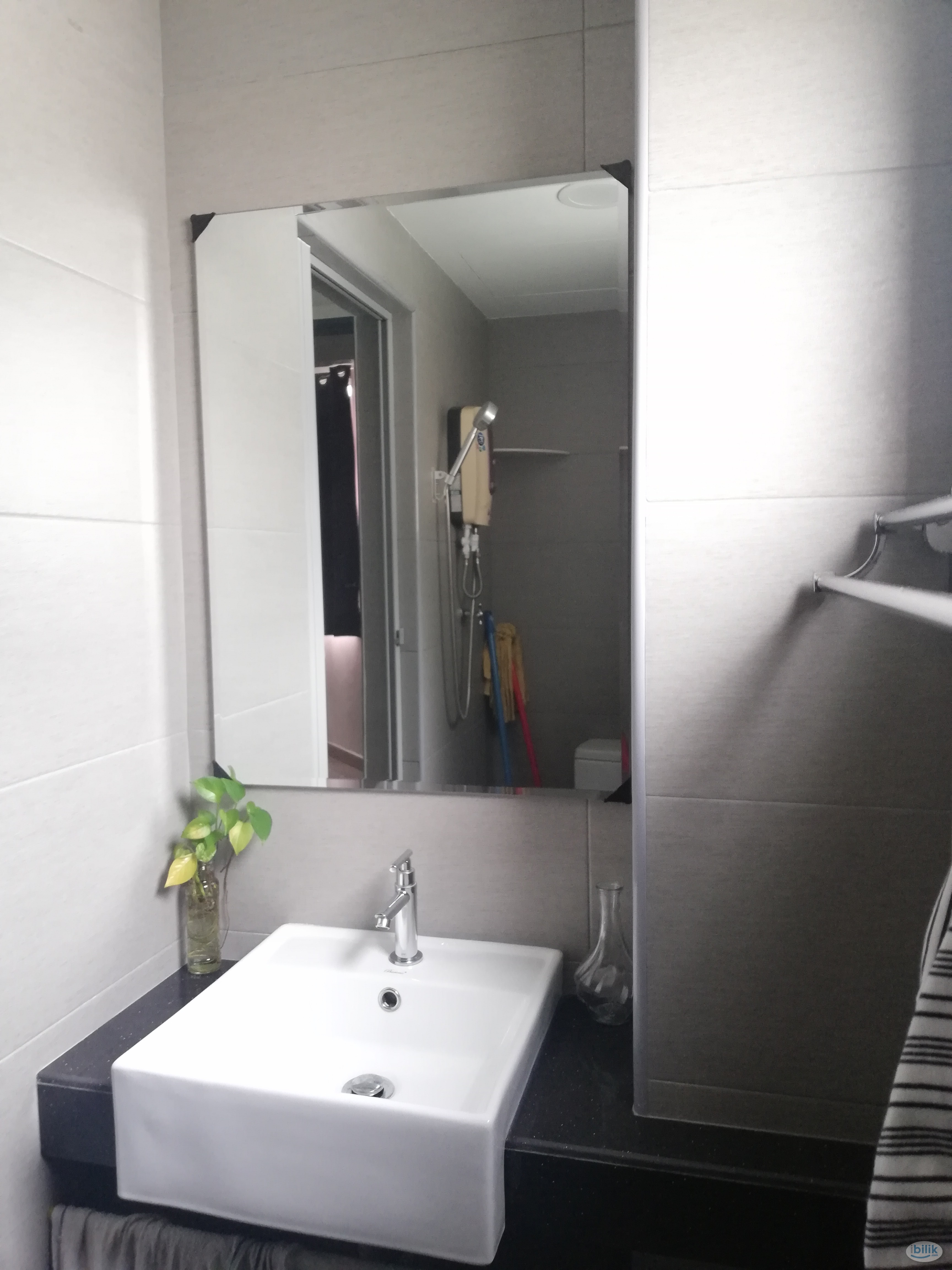 Room at Subang Jaya USJ, Selangor - Image 4